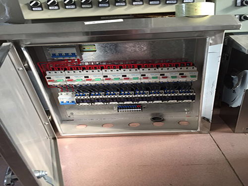 雞舍智能環(huán)境控制器 鑫凌越溫控設(shè)備 在線咨詢 環(huán)境控制器