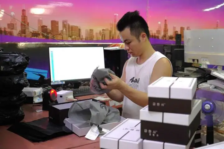 發(fā)力“電商+” 日用家電零售引領(lǐng)惠州實體經(jīng)濟劈波而上